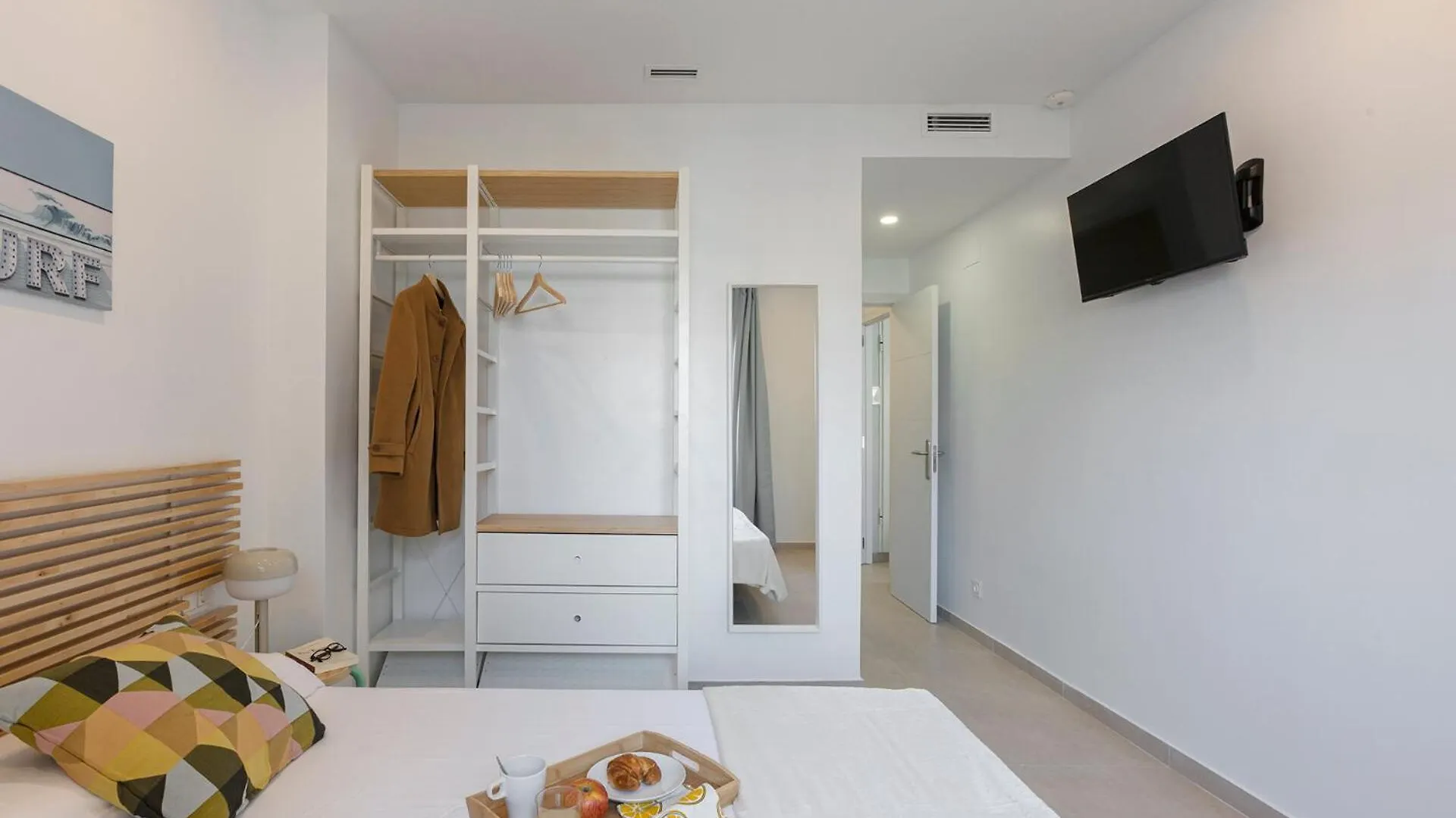 4235 - Ab Santa Coloma III Apartment Barcelona