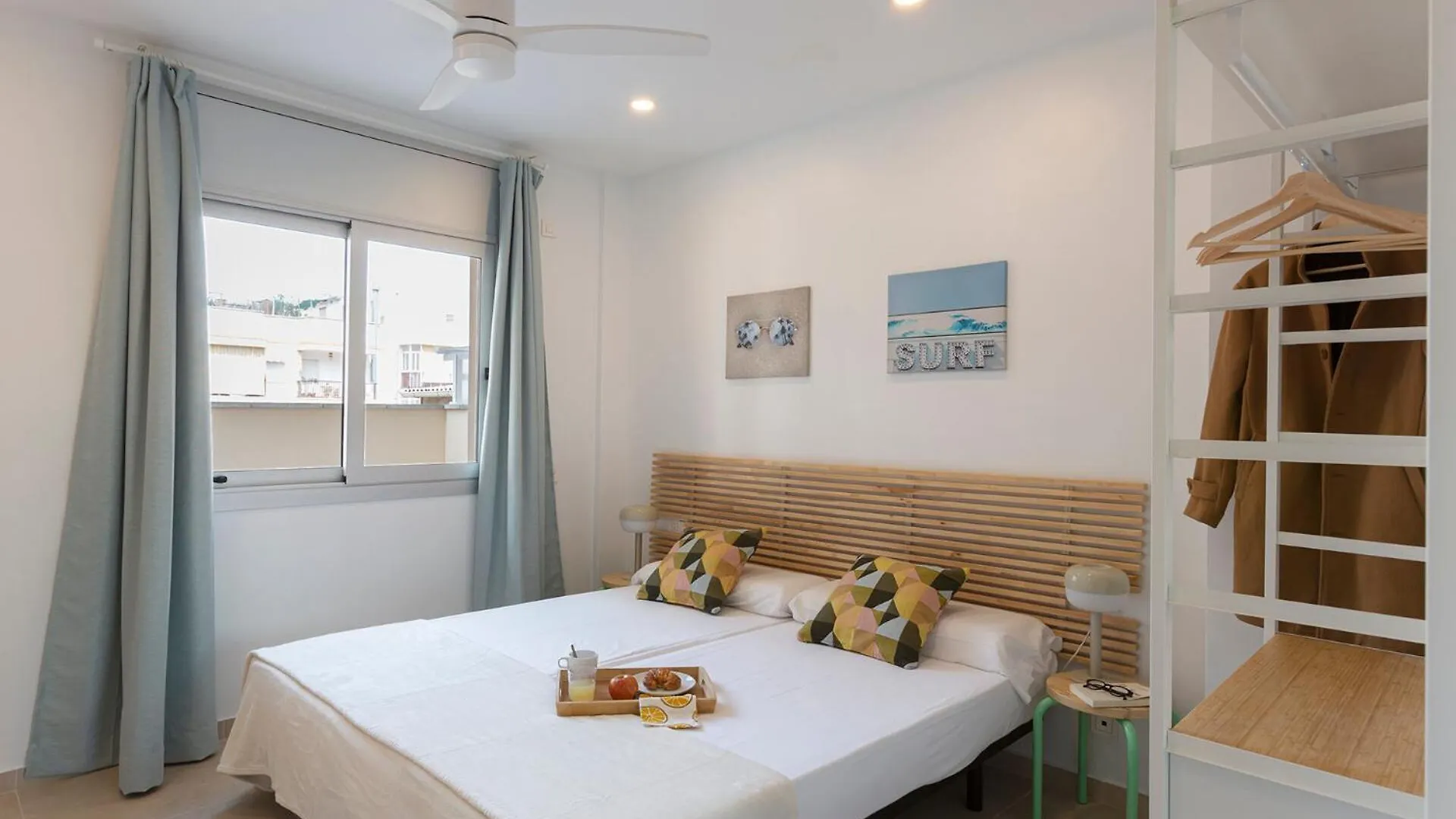 4235 - Ab Santa Coloma III Apartment Barcelona 0*,  Spain
